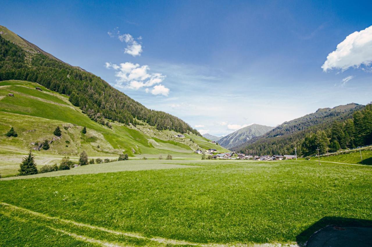 Nedererhof - Gemutliche Zimmer Mit Gemeinschaftskuche Ausserschmirn Kültér fotó