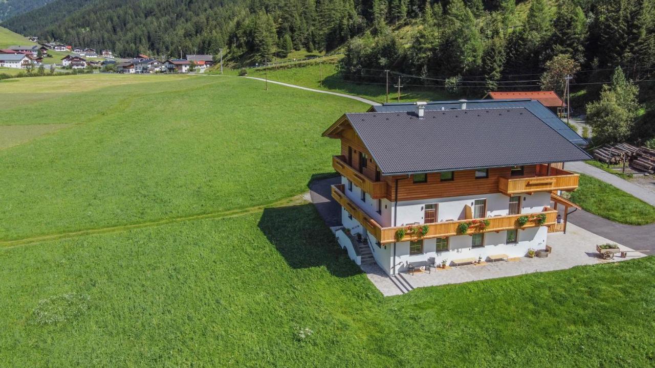 Nedererhof - Gemutliche Zimmer Mit Gemeinschaftskuche Ausserschmirn Kültér fotó